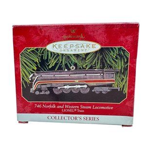 Hallmark Keepsake Ornament 746 Norfolk and Western Steam Locomotive Lionel Train